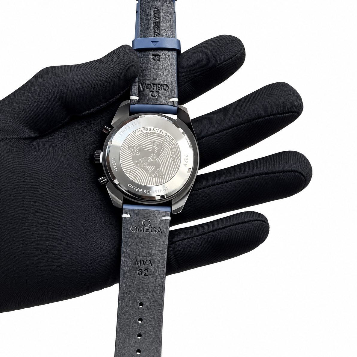 Montre homme style chronographe, boîtier et cadran en gros plan – photo 12