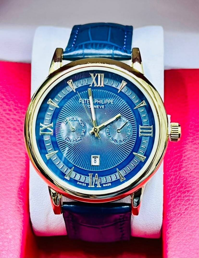 Montre Patek Philippe cuir, dans la boîte 