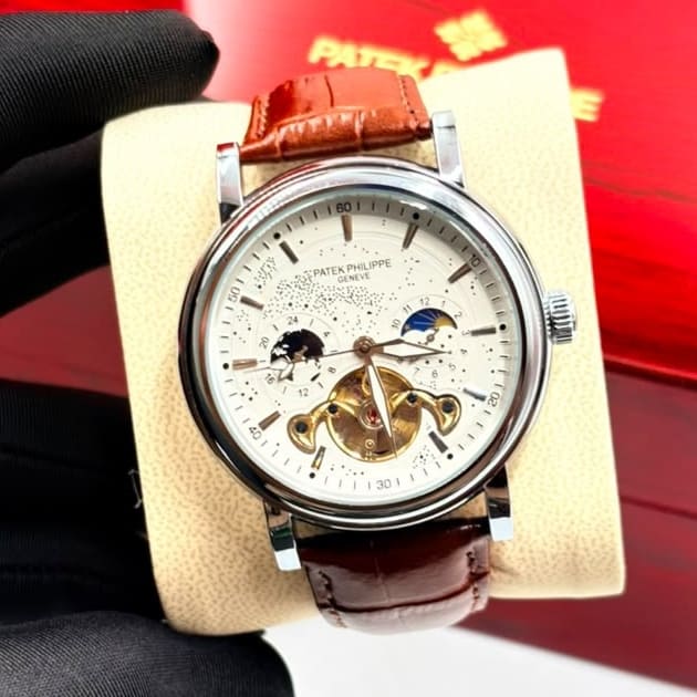 Montre Patek Philippe, vue de face 
