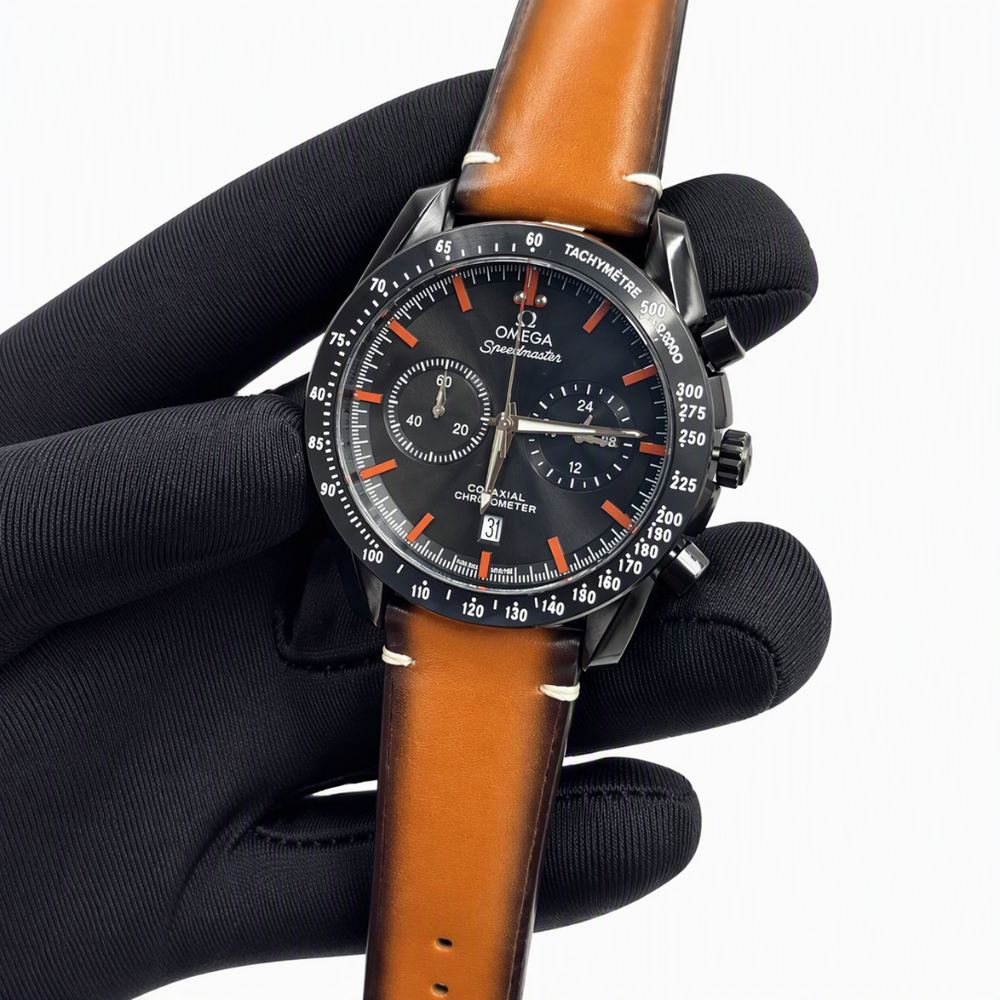 Montre homme bracelet cuir, vue de dos du boîtier – photo 6