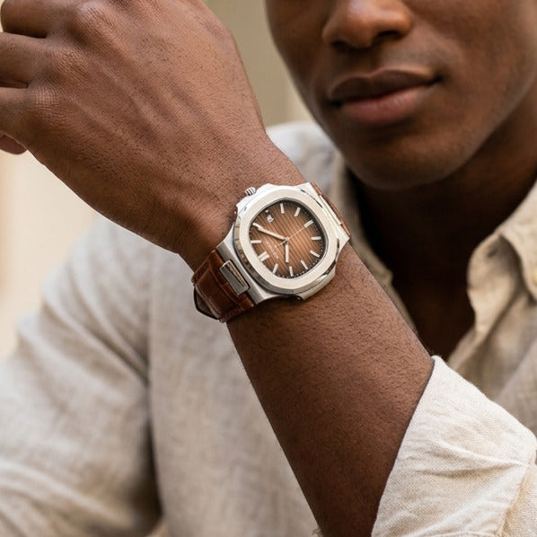 Montre Patek Philippe, vue sur poignet 